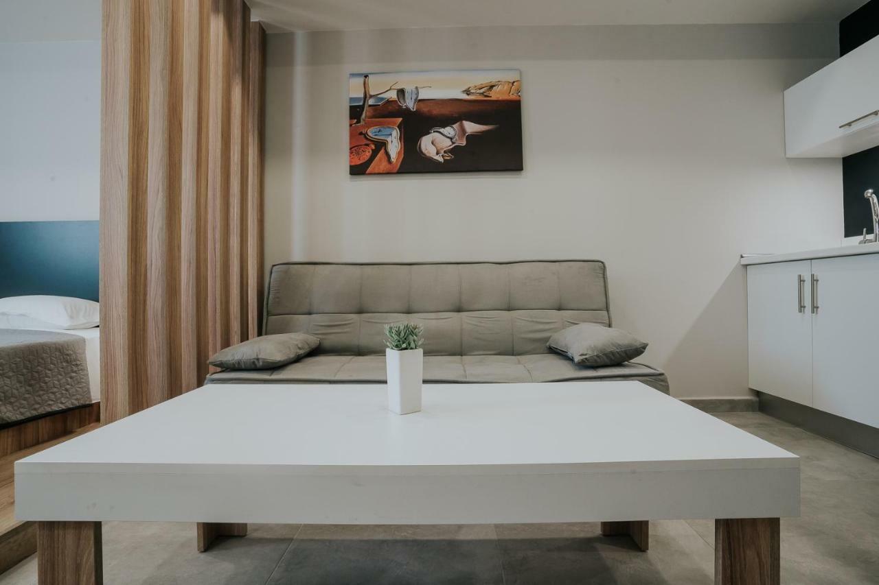 Unique Experience Apartment'S 테살로니키 외부 사진